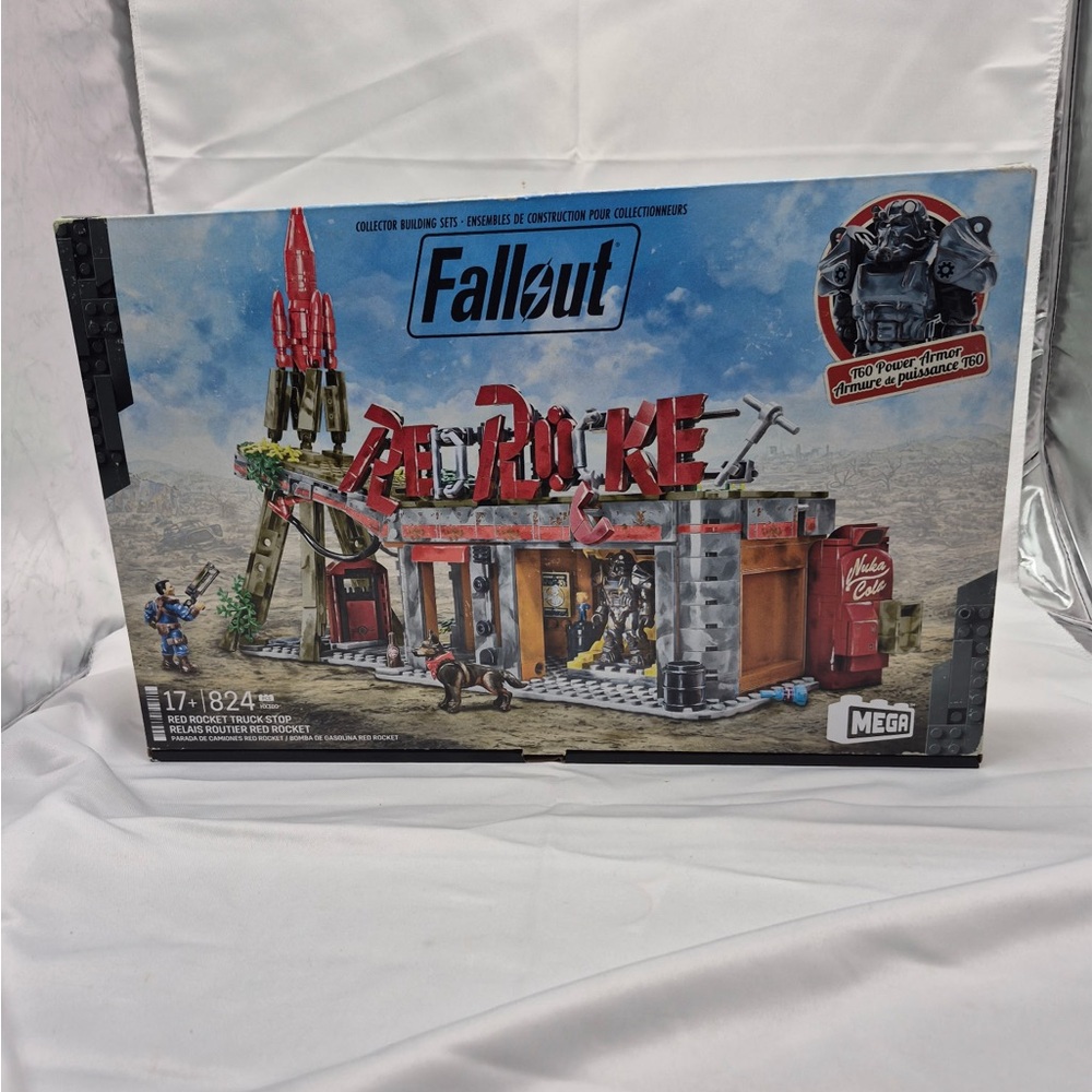 Fallout Red Rocket Building Set - Bloks Style - Red and Gray
